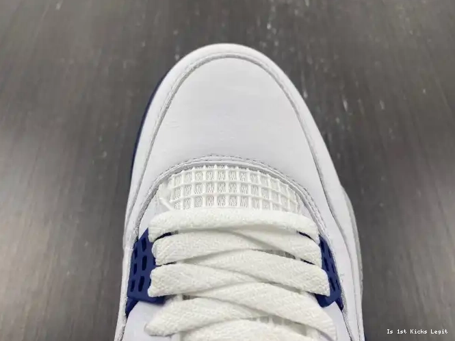 DH6927-140 4 Midnight Jordan Navy Air 0520